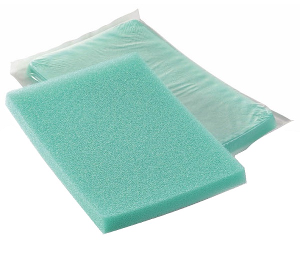 MEDICAZIONE IN COMPRESSE DI POLIURETANO ESPANSO FORMATO DA RETICOLI CELLULARI A NIDO D'APE 5PZ 24X16X2 - Farmaciapacini.it