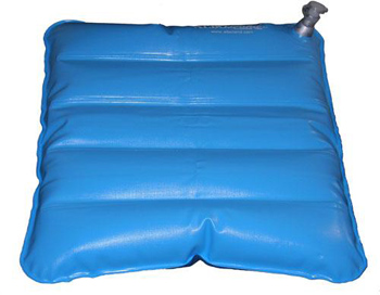 CUSCINO ANTIDECUBITO AD ARIA/ACQUA DIMENSIONI 41X41CM, APPLICABILE SU SEDIE DA COMODO O SU CARROZZELLE CAMERA D'ARIA IN PVC ATOSSICO ELETTROSALDATO, PATTA ANTISCIVOLO IN PVC - Farmaciapacini.it